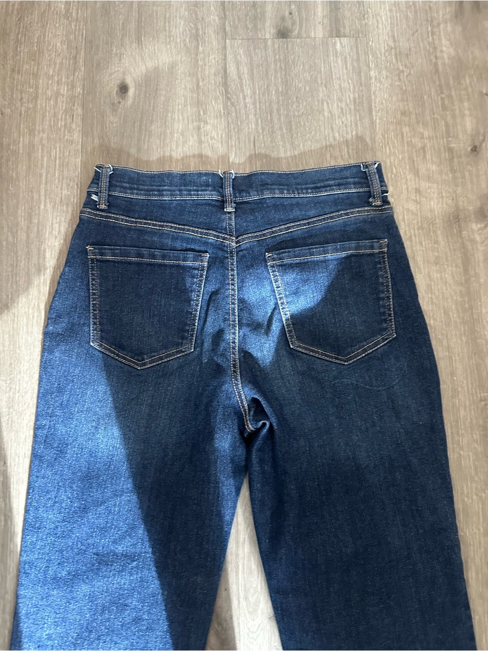 Gloria Vanderbilt Jeans. - Picture 5 of 5